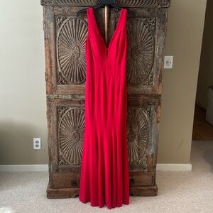 Decode 1.8 red mermaid gown size 4